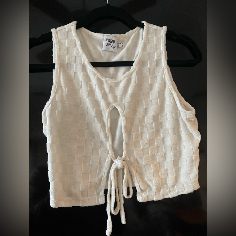 4 cute going out tops